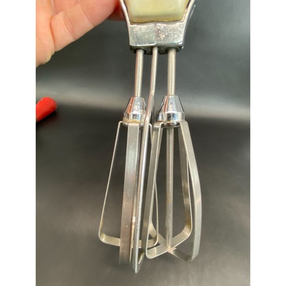 Vintage Lot of 3 Hand Beaters Maynard A&J High Speed - Picture 8 of 12